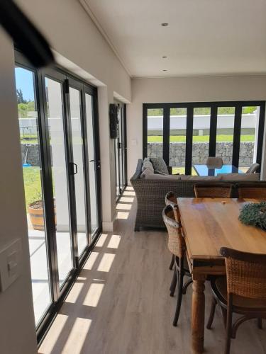 2 Ply Black Window Film